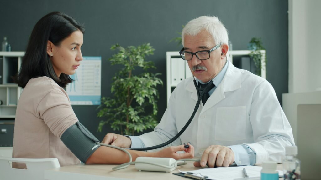 doctor with patiant.